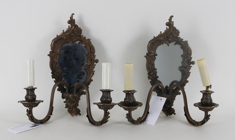 SPEGELLAMPETTER, ett par, rokokostil, 1900-tal.