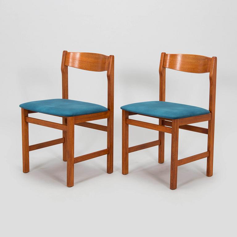 Olof Ottelin, tuoleja, 2 kpl, "Kari", Oy Stockmann Ab, Keravan puusepäntehdas, 1960-luku.