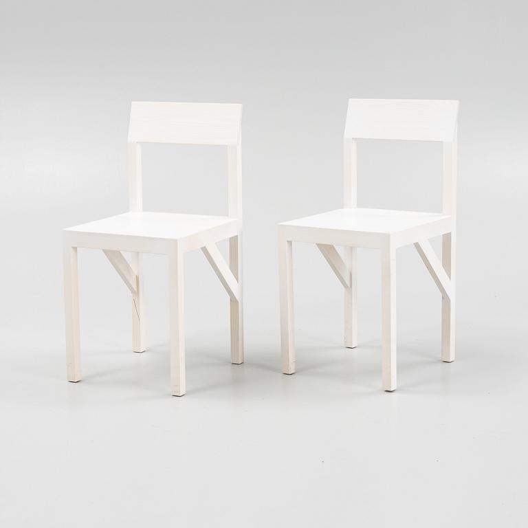 Frederik Gustav, "Bracket Chair", 2 st., Frama, Köpenhamn, Danmark 2023.