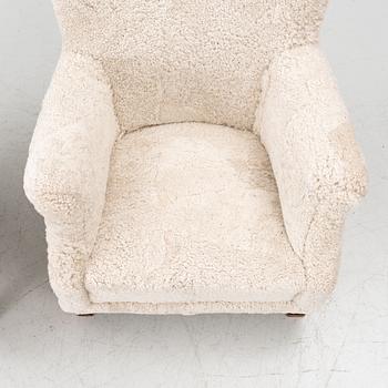 Pair of armchairs, Swedish Modern, mid-20th century.