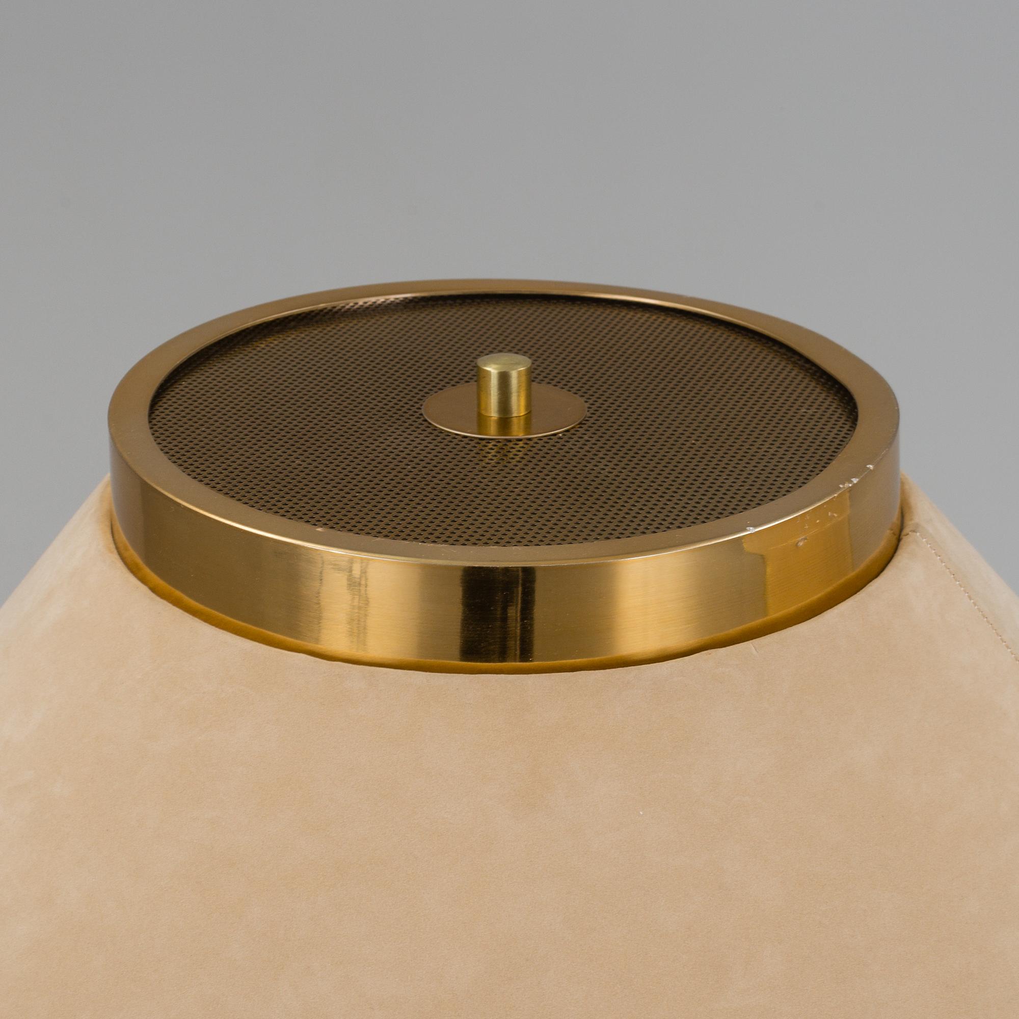 A pair of standard lights and a table light from NAFA.