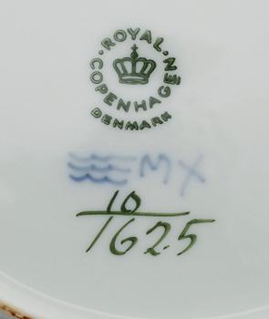 SERVISPORSLIN, 47 delar, "Blå Blomst", Royal Copenhagen.
