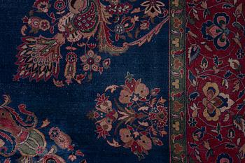 A semi-antique Amritsar carpet, north India c. 359 x 272 cm.