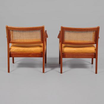KARMSTOLAR, ett par,"F139",  Karl Erik Ekselius, 1950/60-tal.