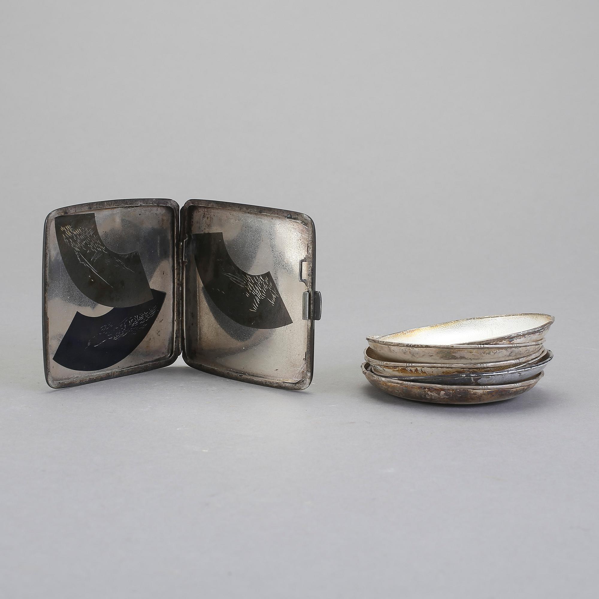 PARTI, sju delar, silver. Kina och Japan, 1900-talets första hälft.