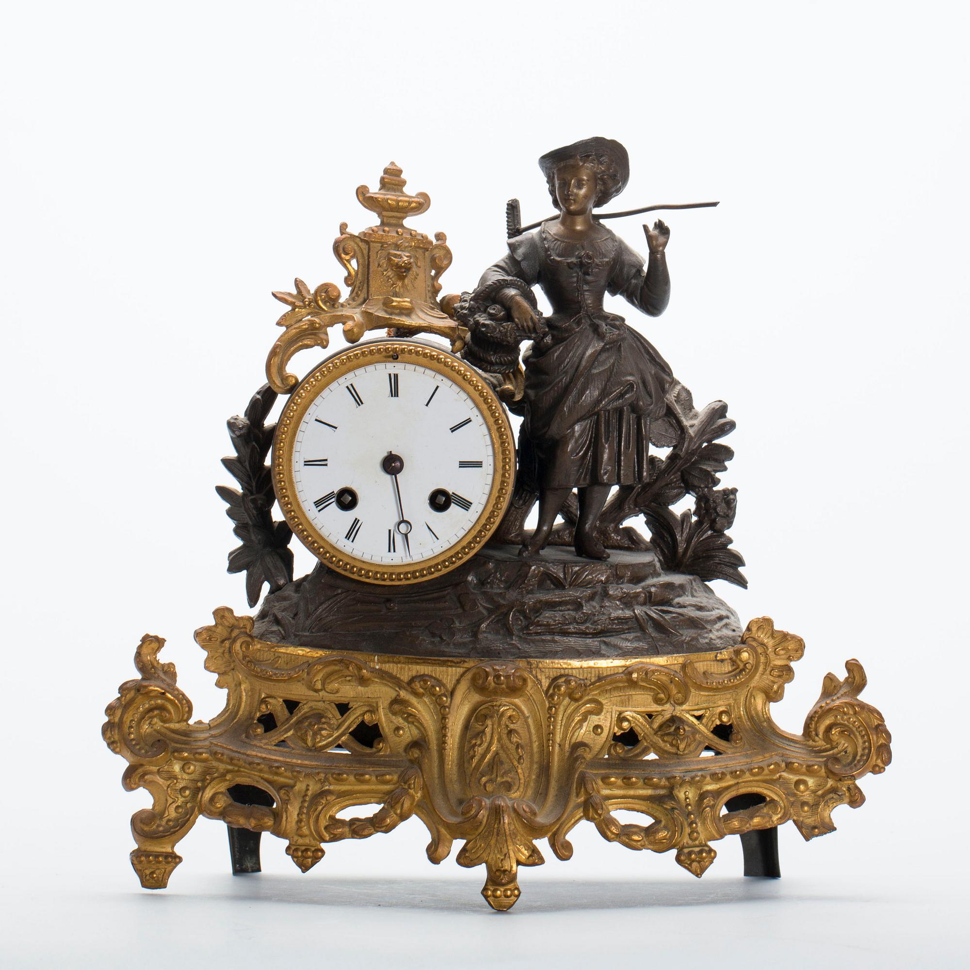 BORDSPENDYL, Frankrike. 1800-tal.