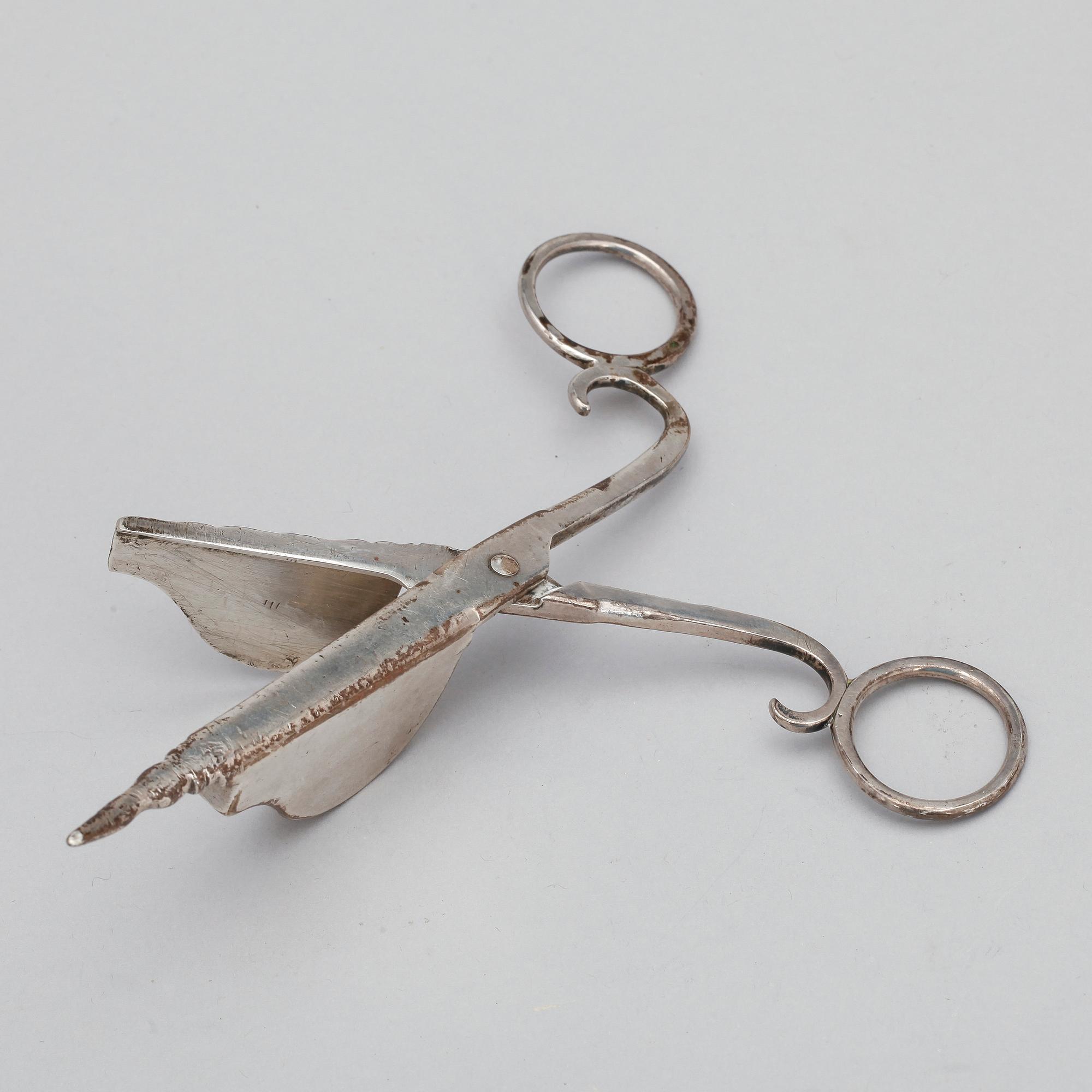 LJUSSAX, silver, Conrad Gadd, Kristianstad 1748. Vikt ca 58 gram.