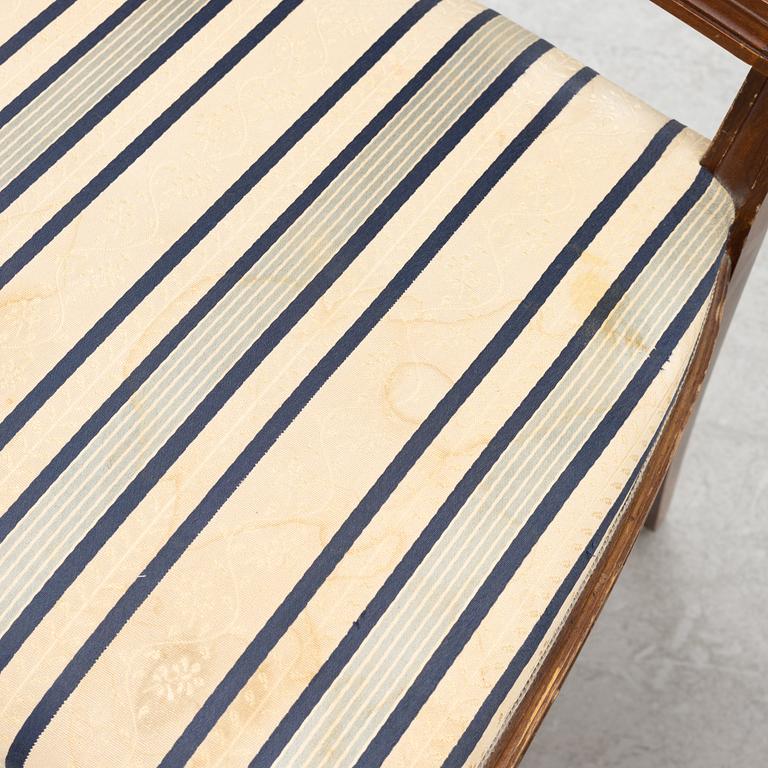 Stolar, 6 st gustaviansk stil, 1900-talets första hälft.