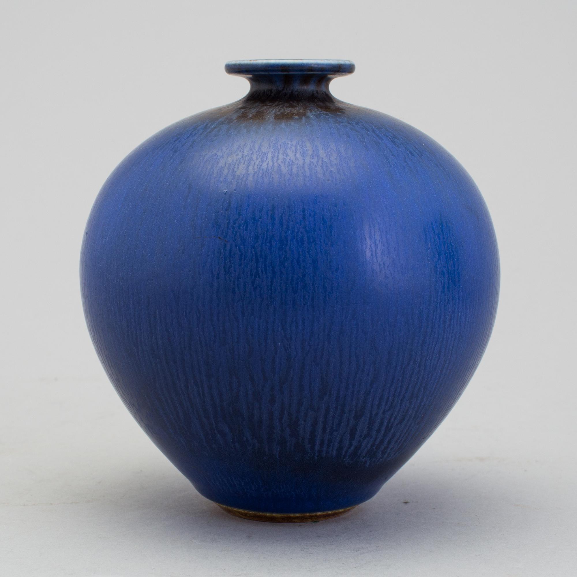 BERNDT FRIBERG, vas av stengods, Gustavsberg 1968.