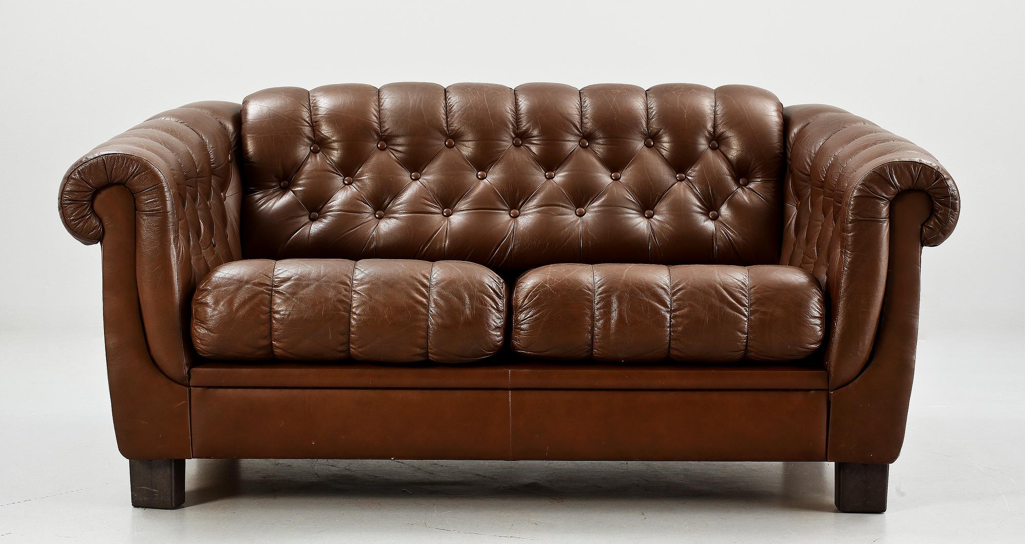 SOFFA, Chesterfield-modell, 1900-talets andra hälft.