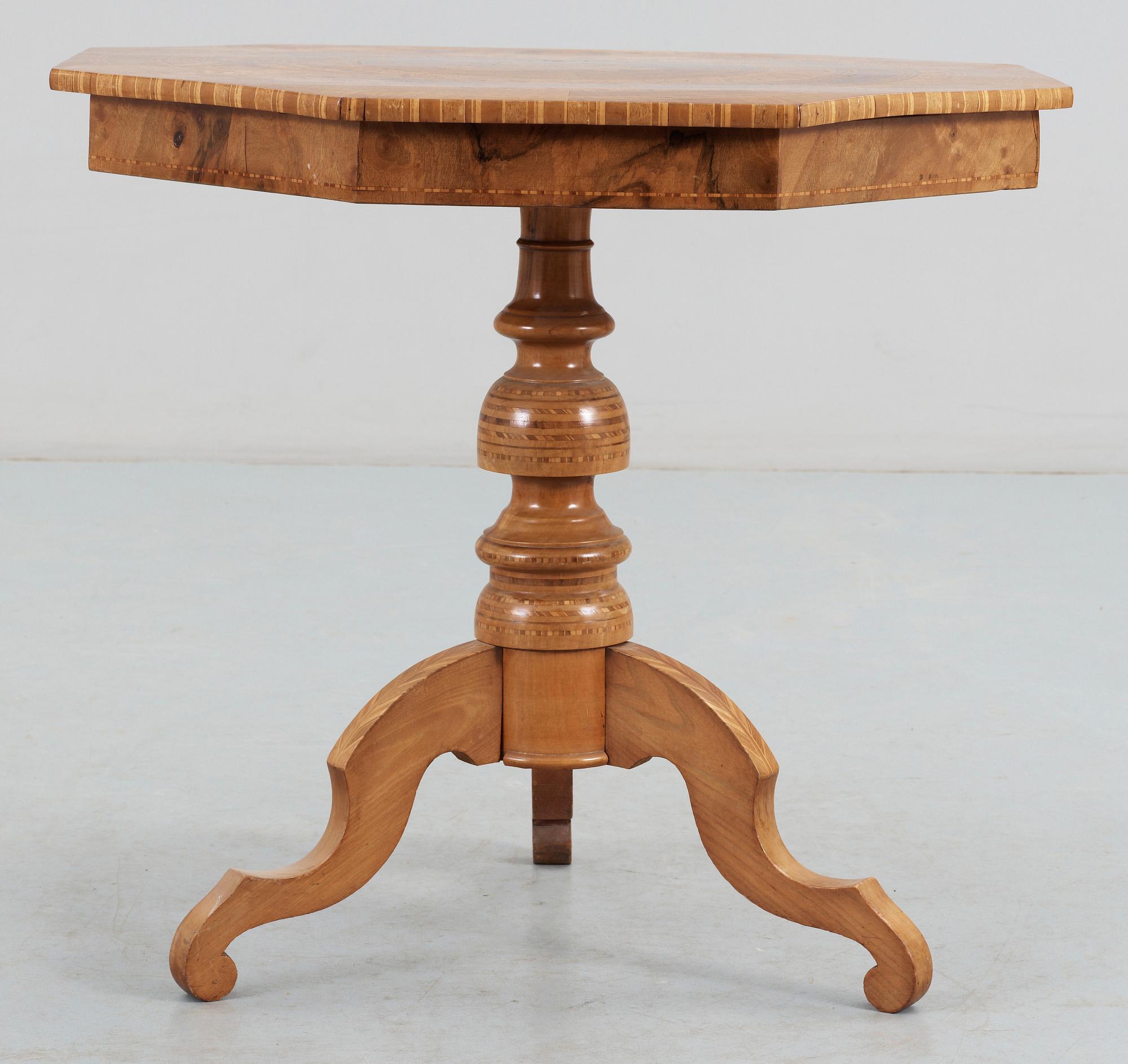 SALONGSBORD, Italien, 1800-talets andra hälft.