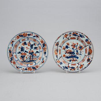 Four imari export plates, Qing dynasty, Qianlong (1736-95).