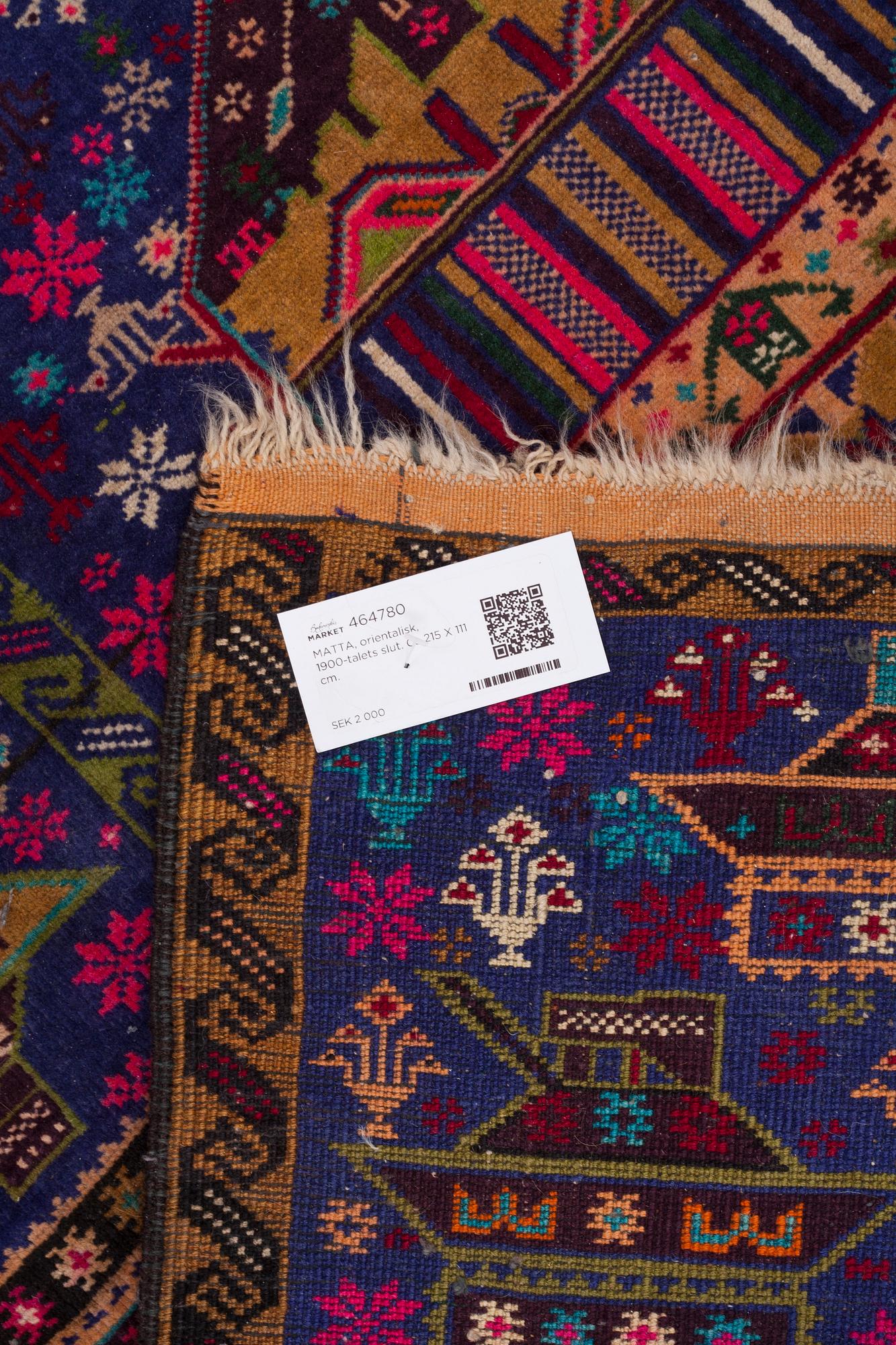 MATTA, orientalisk, 1900-talets slut. Ca 215 X 111 cm.