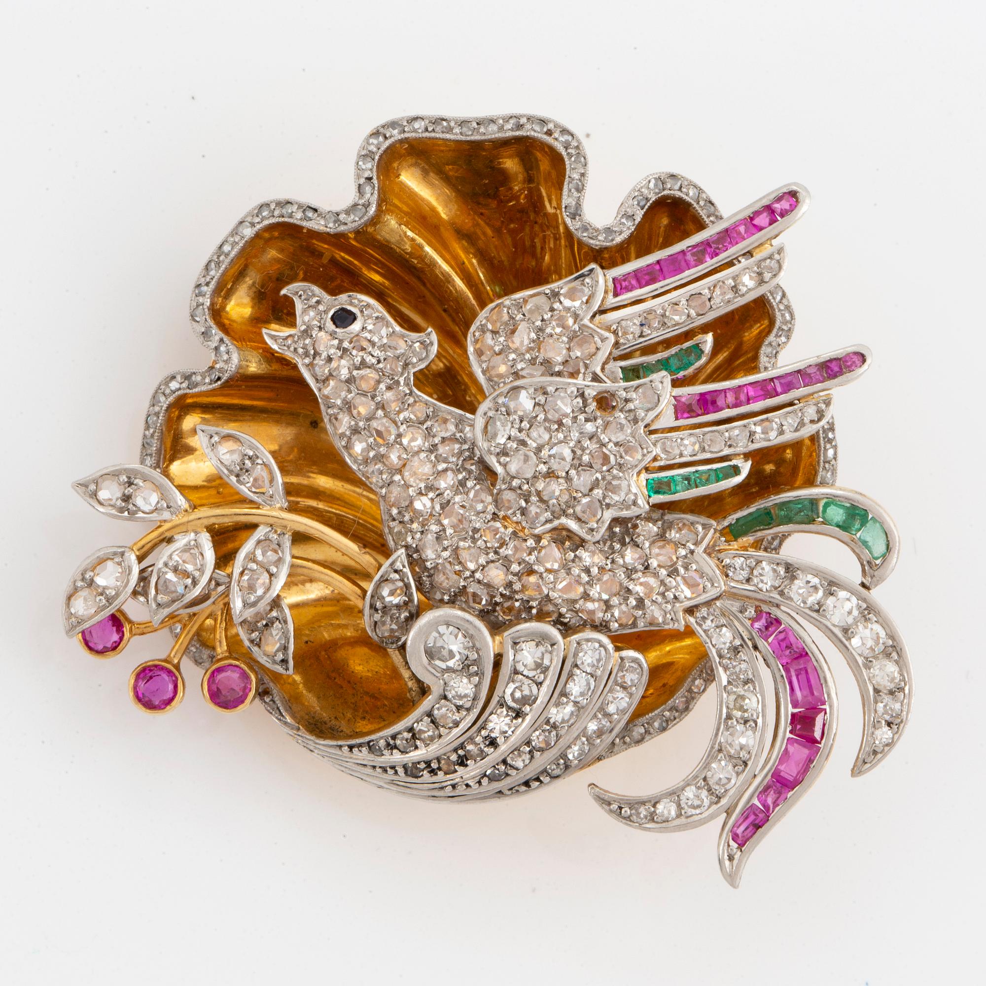 Diamond, emerald and ruby brooch, Portugal, 18K gold and platinum.