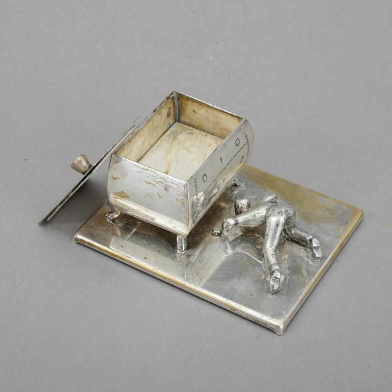 MANSCHETTKNAPPSASK, nysilver, Eskilstuna, 1900-tal.
