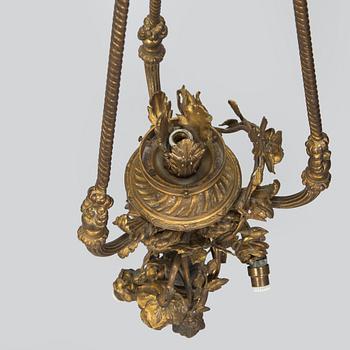 Taklampa, 1900-talets första hälft.
