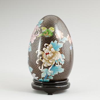 SKULPTUR, emaljdekor, Kina, 1900-/2000-tal.