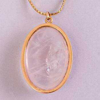A 1950s three piece jewellery set with 14K gold and rose quartz.