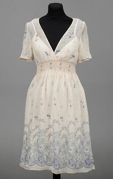 KLÄNNING, Victoria Couture.