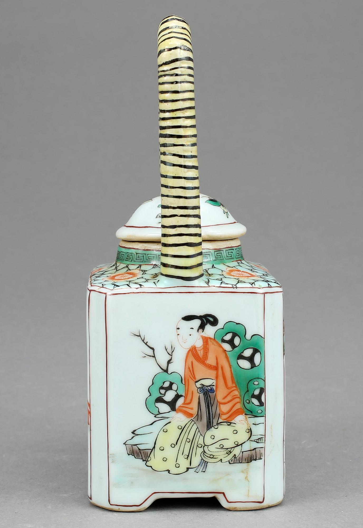 TEKANNA, Kina, porslin, 1800-1900-tal.