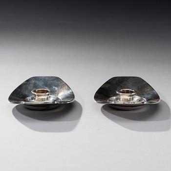 LJUSSTAKAR, ett par, silver, Bertel Gardberg, sign. BG, Kultakeskus, Tavastehus 1958. Tot.vikt 150 g.