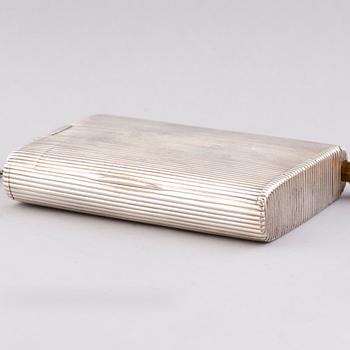 A GIGARETTE CASE, silver. Albrecht Kirill, St Petersburg 1874-1898.