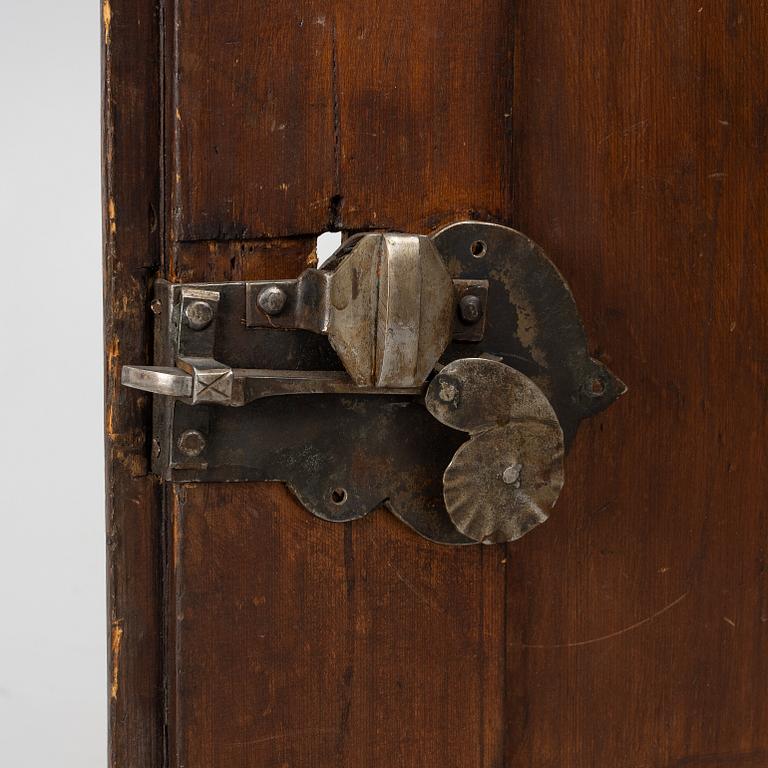 A Swedish folk art cabinet from Järvsö Hälsingland, early 19th century.