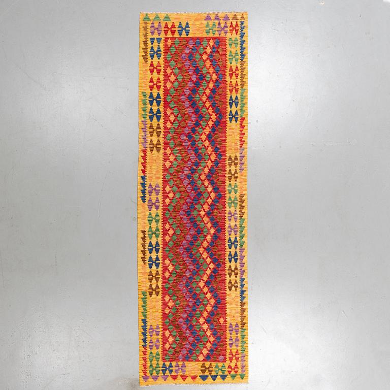 Gallerimatta, kelim, ca 293 x 88 cm.