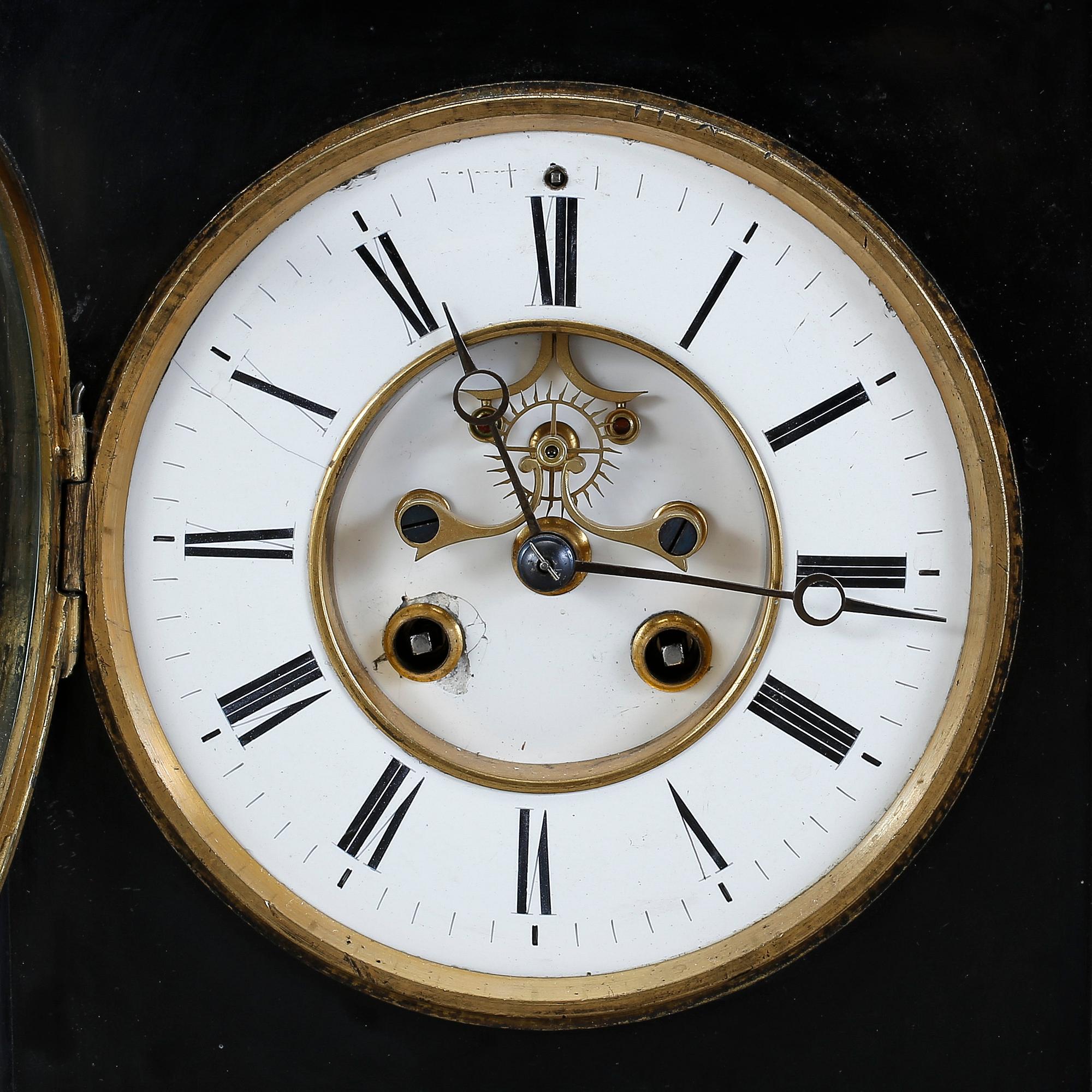 BORDSPENDYL, 1800-talets slut.