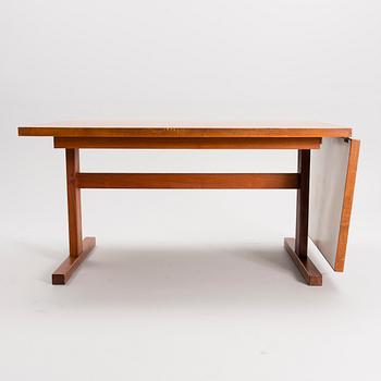 OLAVI HÄNNINEN, dinnig table "Jaana" for Huonekalu Mikko Nupponen Oy, Finland 1950s.