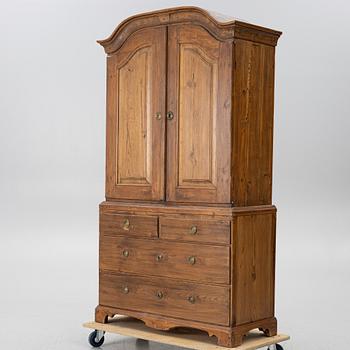 Cabinet, 18th century.