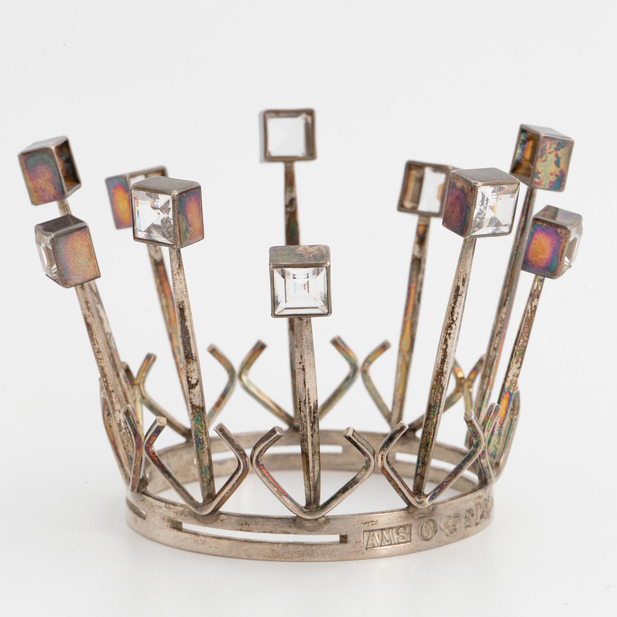 An Aarvo Saarela silver bridal crown, 1965.