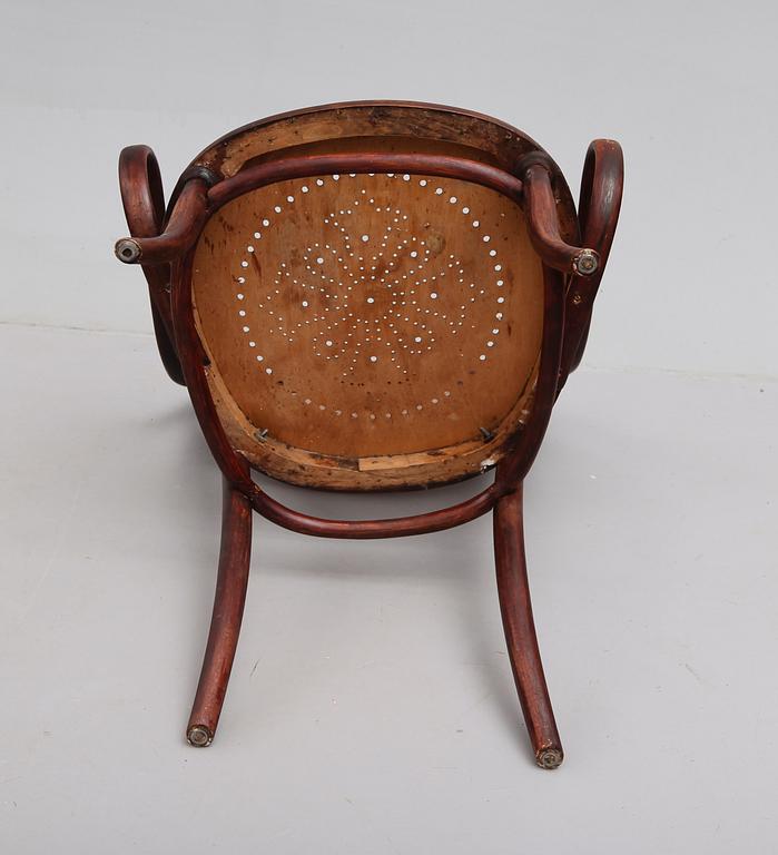 KARMSTOL, sannolikt Thonet, 1900-talets första hälft.