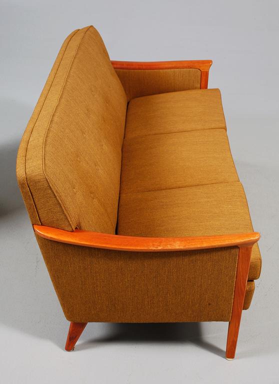 SOFFA samt FÅTÖLJ, 1960-tal.