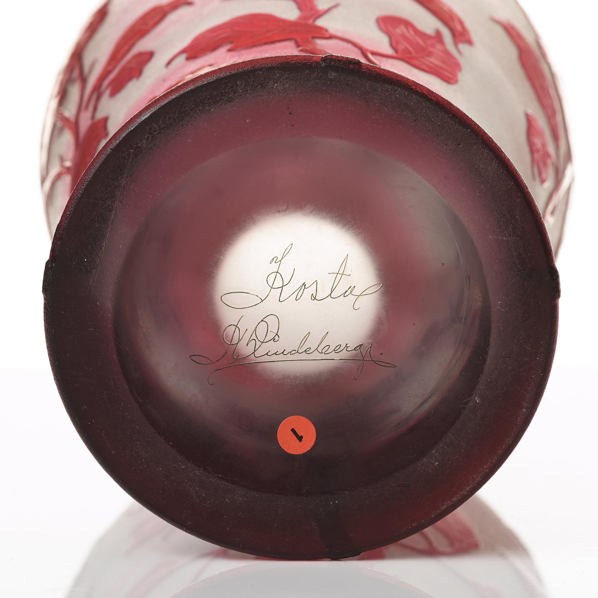 Karl Lindeberg, an Art Nouveau cameo glass vase, Kosta early 20th century.