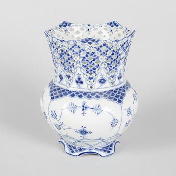 A blue and white "Blue Fluted Full Lace" porcelain vase, Royal Copenhagen, model 1124, post 1923.