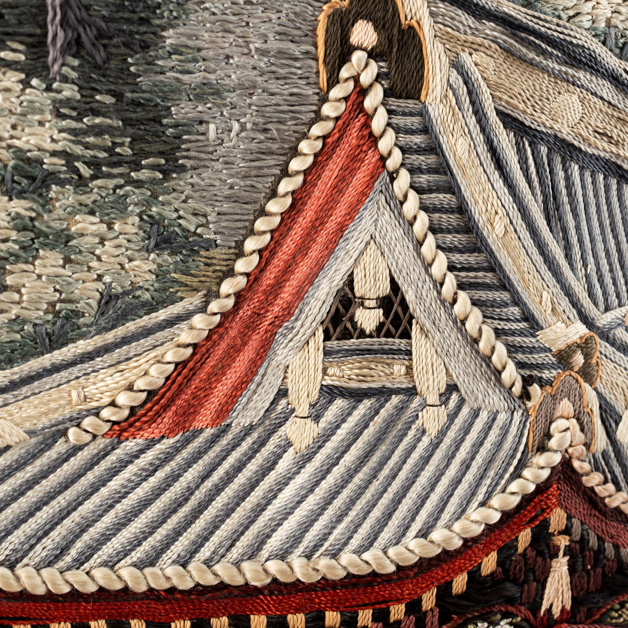 A Chinese embroidered textile, 20th century.