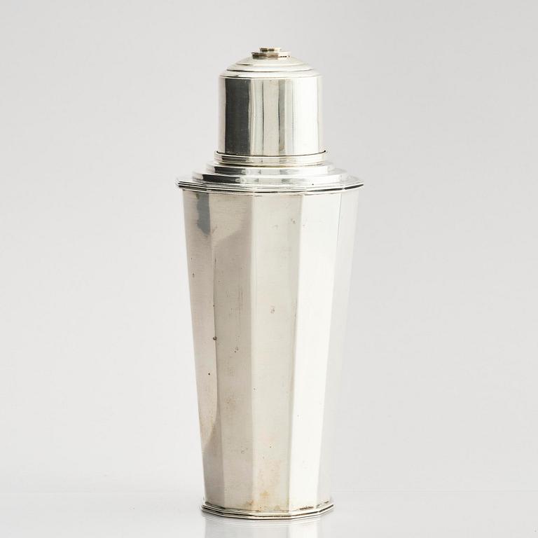 Johannes Siggaard, a silver cocktail shaker, Copenhagen, Denmark 1936.