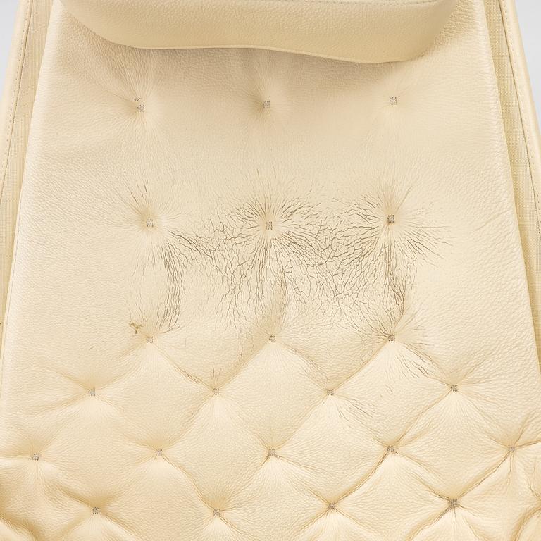 Bruno Mathsson, fåtöljer, ett par, ”Jetson”, Dux, 1900-talets andra hälft.