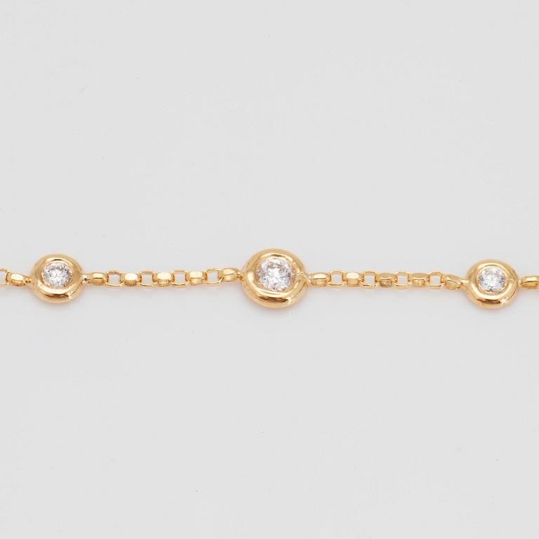 COLLIER med briljantslipade diamanter totalt 1.07ct. Kvalitet ca H-I/SI.