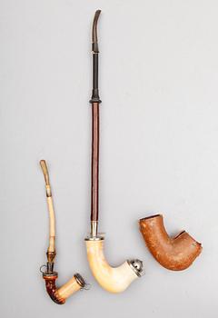 LÅNGPIPOR, 2 st, 1800-tal.