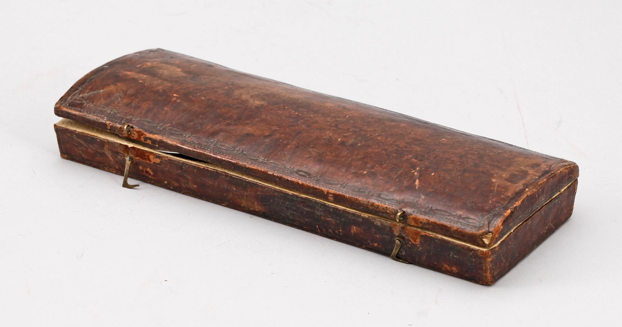 RESEBESTICK I ETUI, 4 delar, silver, Lars Biugg, Jönköping, 1810. Tot ca 270 gram.