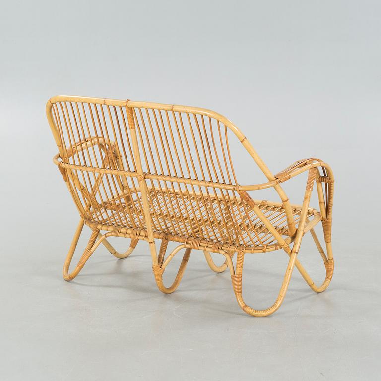 SOFFA SAMT SOFFBORD, 1900-talets tredje kvartal.