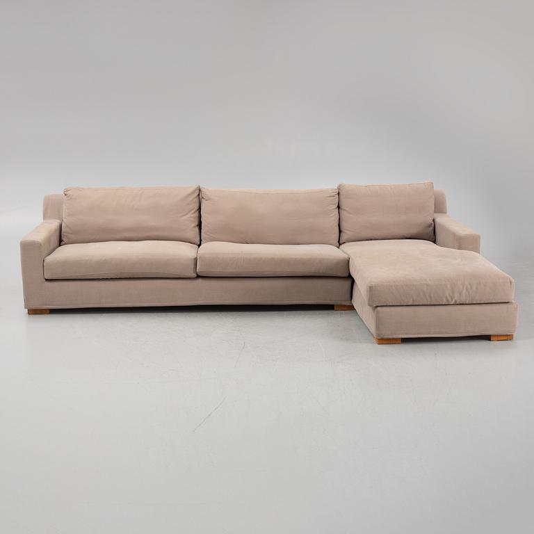 Sofa with chaise longue, "Morris", Fogia.