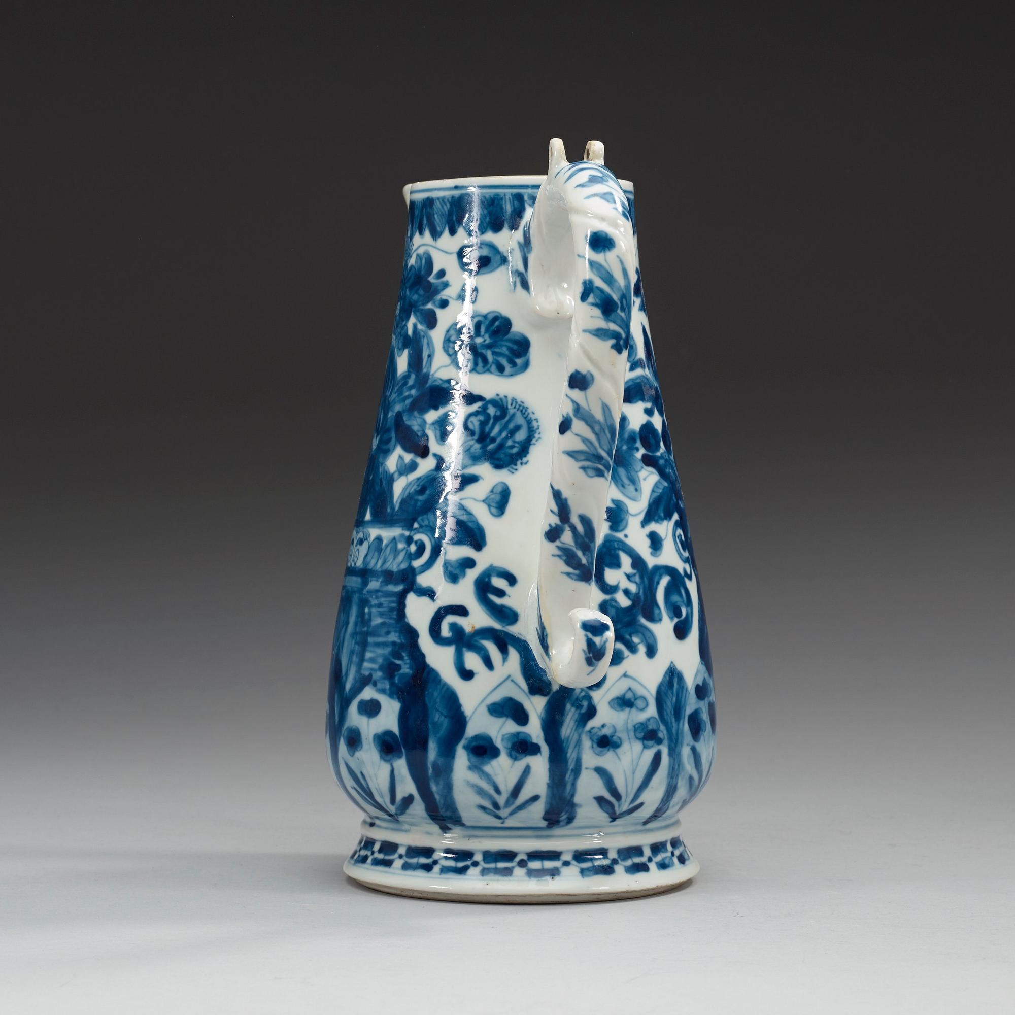 KANNA, kompaniporslin. Qing dynastin, tidigt 1700-tal.