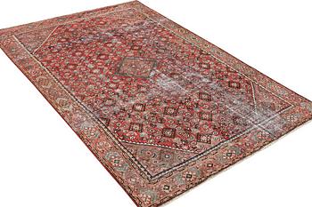 An oriental, vintage design carpet, c. 289 x 190 cm.