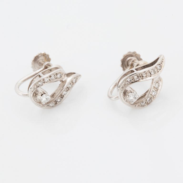 Diamantörhängen, briljant och åttkantslipade diamanter.