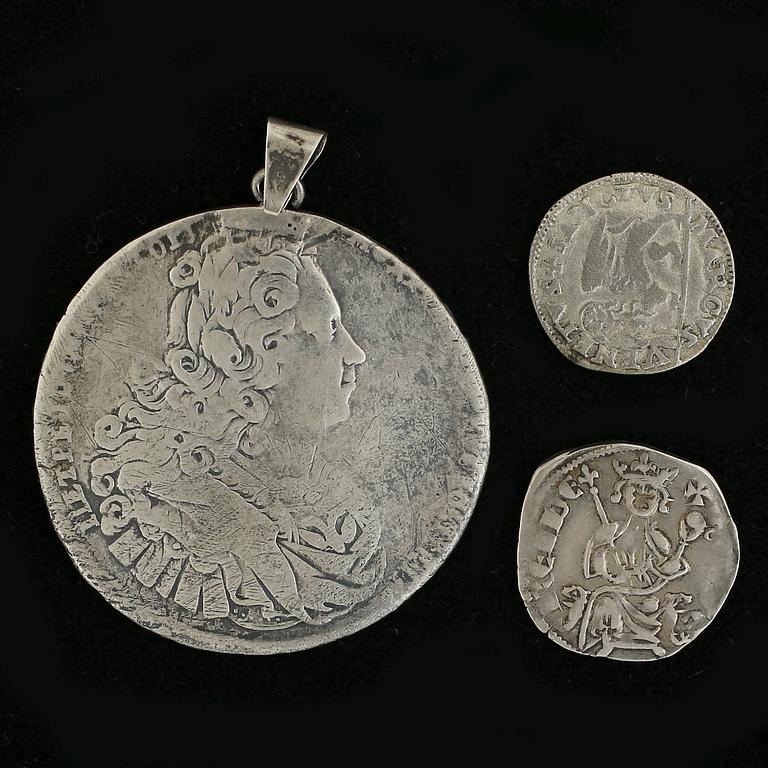 SILVERMYNT, 3 st, Frankrike, Republiken Venedig, Ryssland, 1100-1700-tal. Tot ca 30 gram.