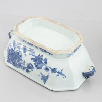 Terrin med lock, exportporslin, Kina, Qianlong (1736-96).