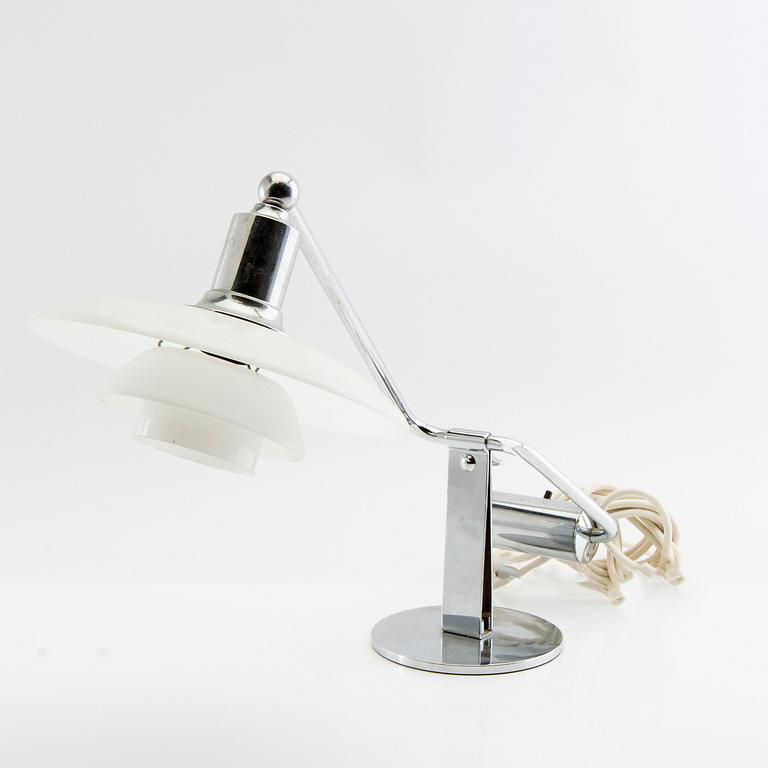 Poul Henningsen, pianolampor/kiplampor, ett par, "PH-2/1", Louis Poulsen, Danmark, 1900-tal.